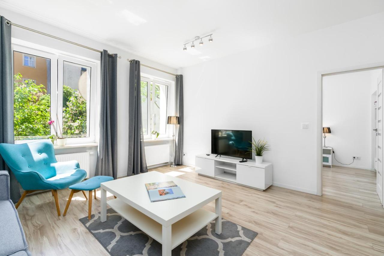 Apartment Wozna By Renters *