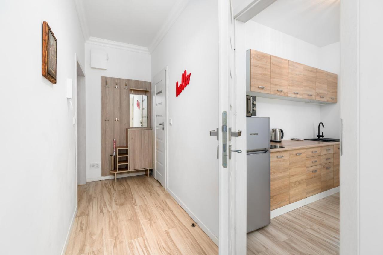 Wozna By Renters Apartment Poznan